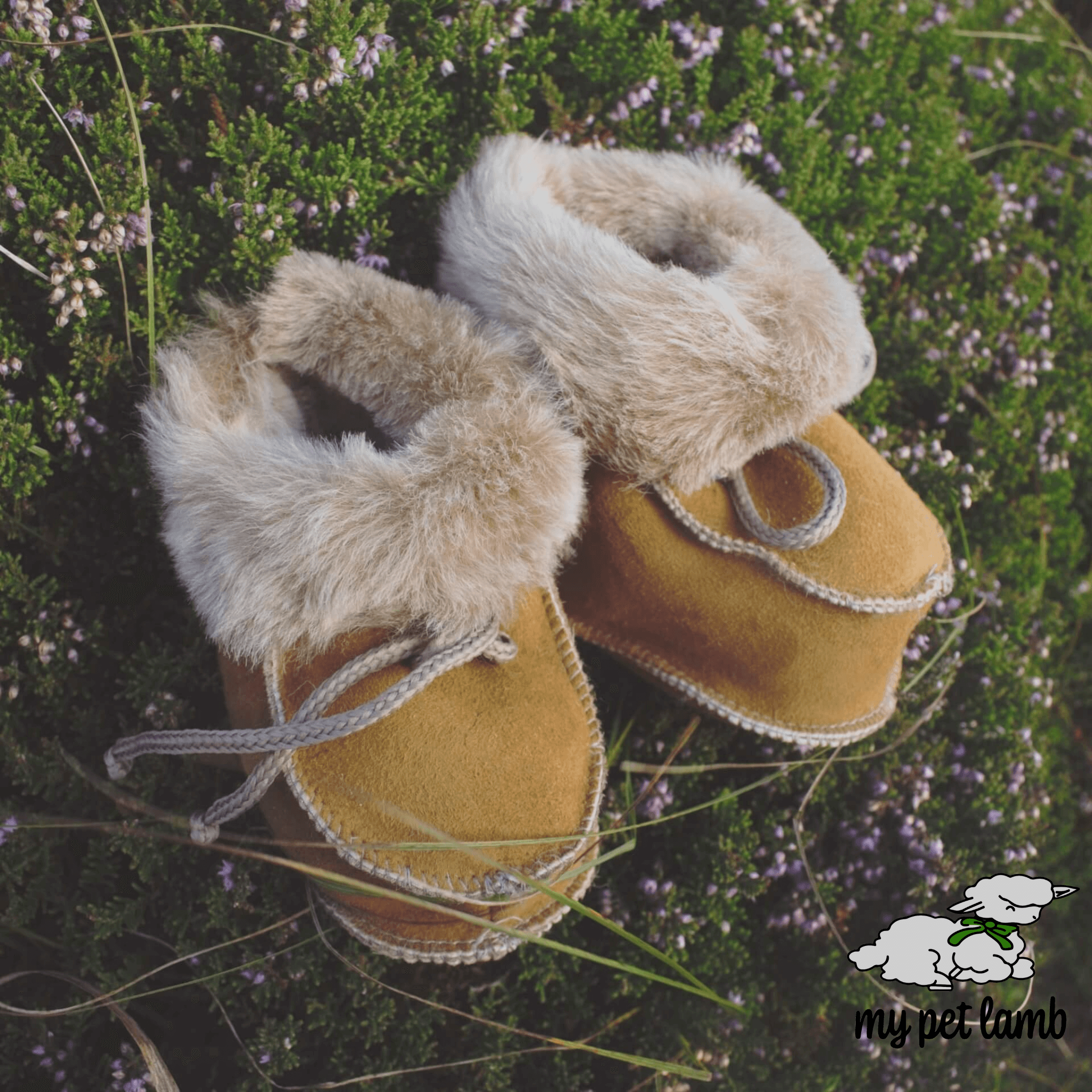 Natural Wool Booties